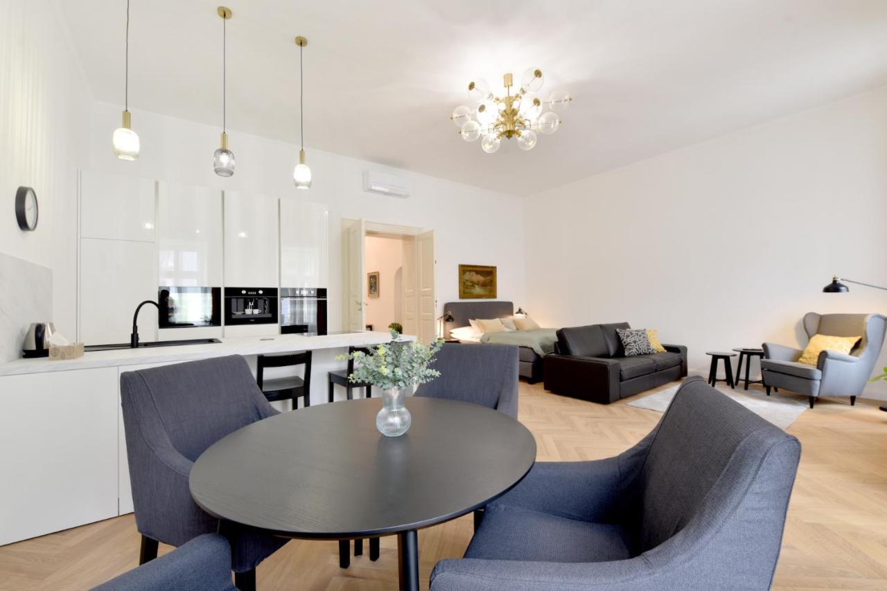 Apartman S Balkonom Trenčín 외부 사진